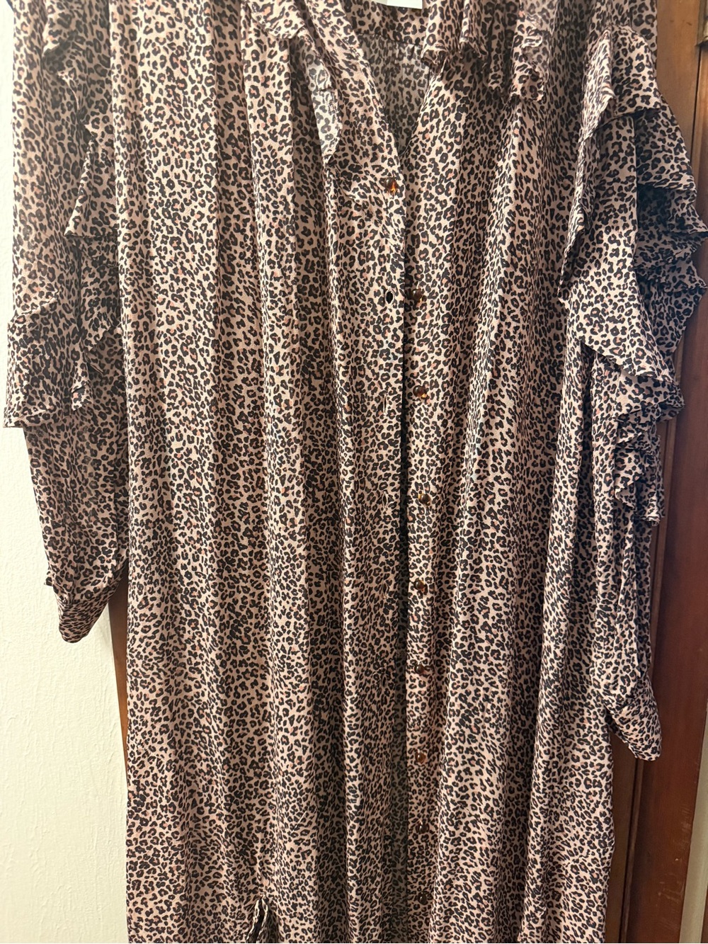 FARM Rio Pink and Black Ruffle-Sleeve Animal Print Maxi Dress - Picture 3 of 4